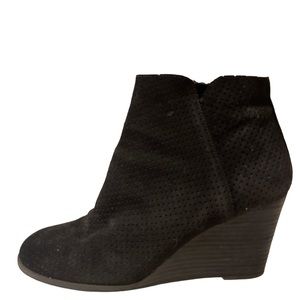Susina Black Wedge Heel Women’s Size 8.5M